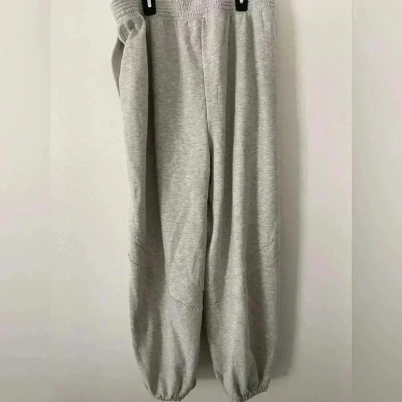 NWOT free people movement gray sweatpants size XL - Picture 2 of 4